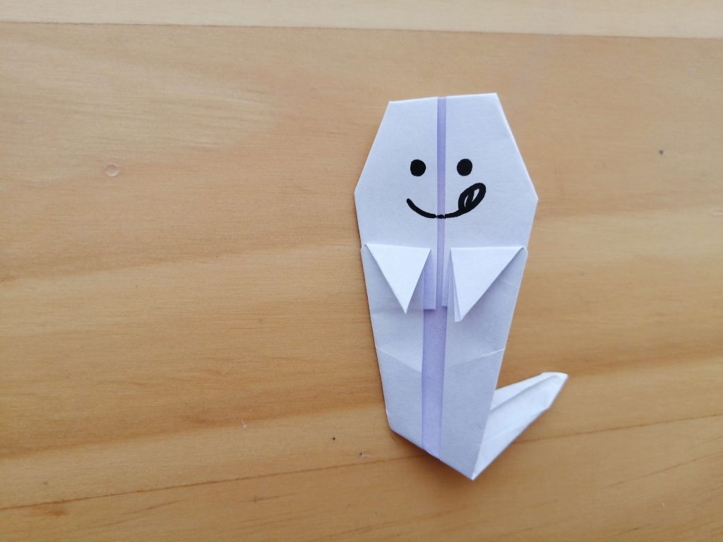 写真付き ハロウィン用おばけの可愛い折り紙の折り方をご案内